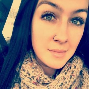 Meet your Posher, Kara